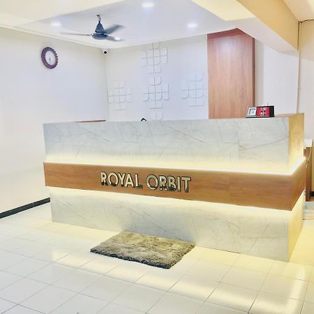 Hotel Royal Orbit Rajkot Exterior foto
