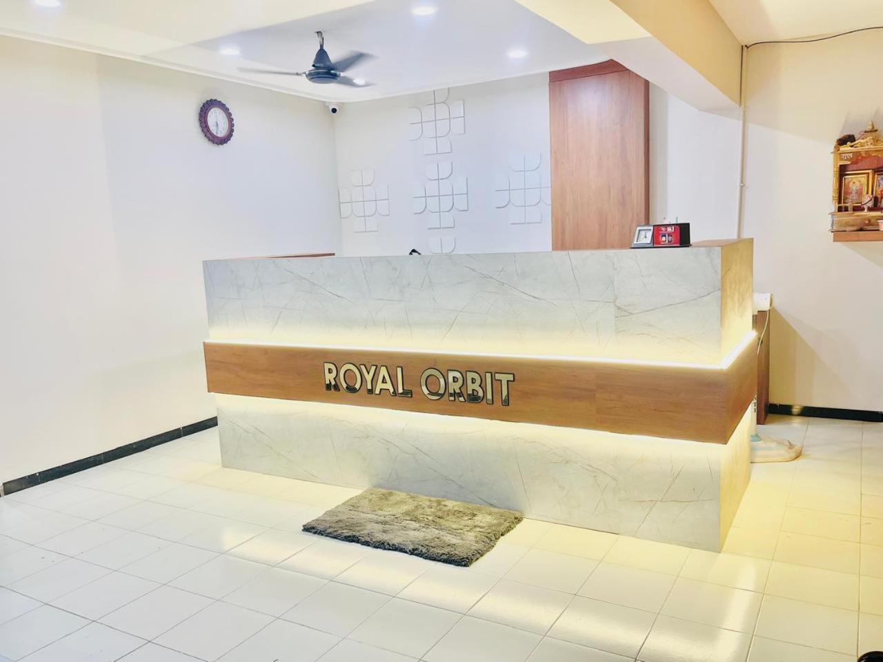 Hotel Royal Orbit Rajkot Exterior foto